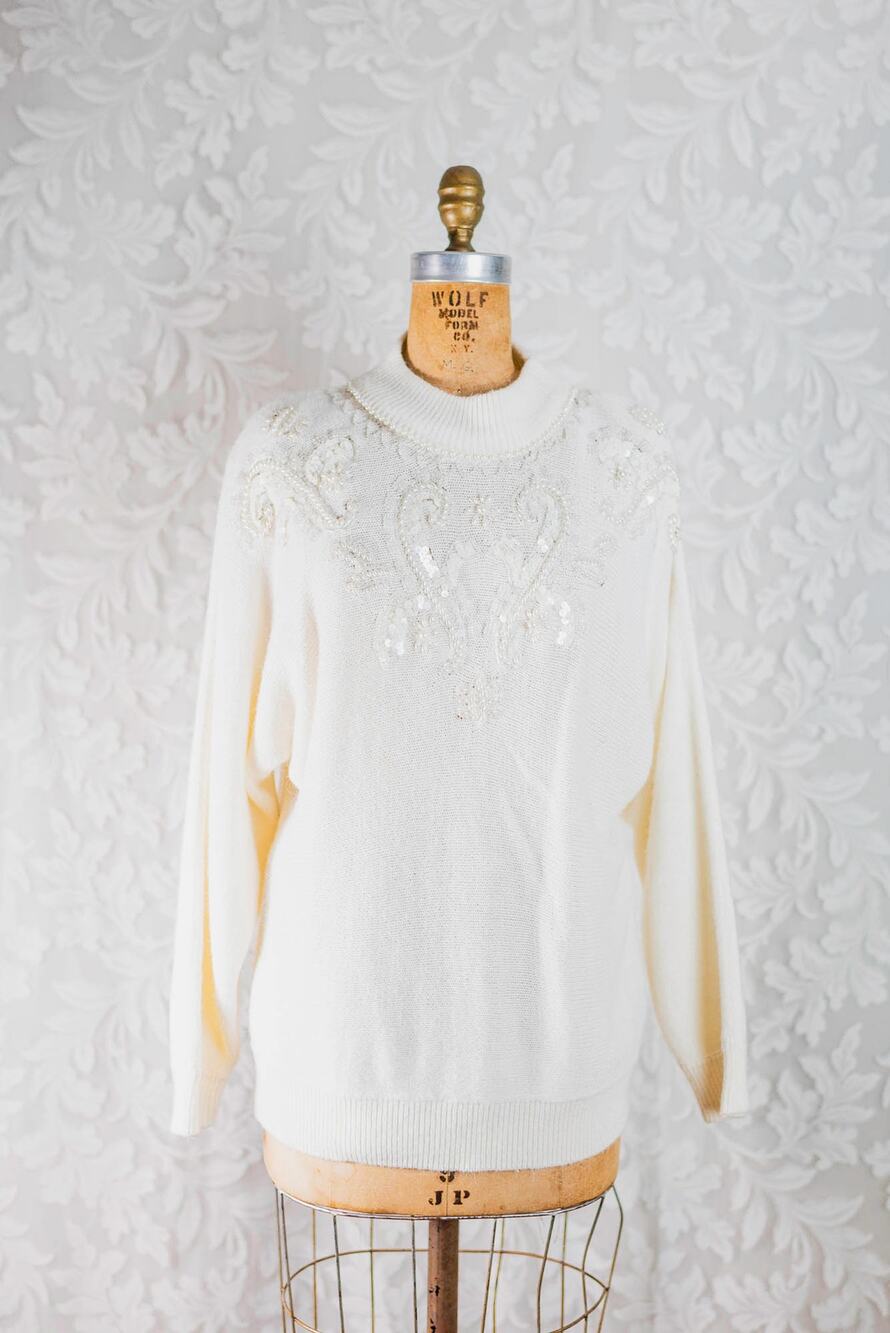 Vintage 90s Cream Fuzzy Sweater Pearl Sequins Mock-Neck Soft Knit Petite Large